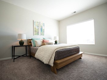 Bedroom at Mirada Apartments, Lewis Center, 43035 - Photo Gallery 7