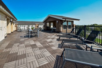 Rooftop Terrace Seating Rooftop Terrace Seating at Kenyon Square Apartments, Westerville, OH, 43082 - Photo Gallery 2