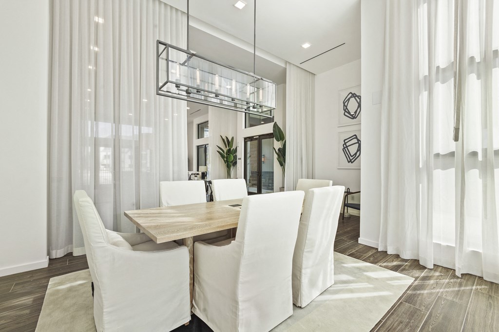 Luxurious Community Lounge at Azalea Luxury Apartments, Tampa, 33619