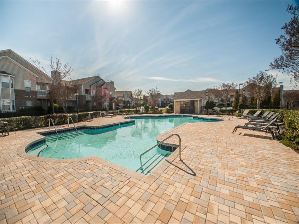 Resort-style swimming pool at Waterford Place Apartments in Memphis TN