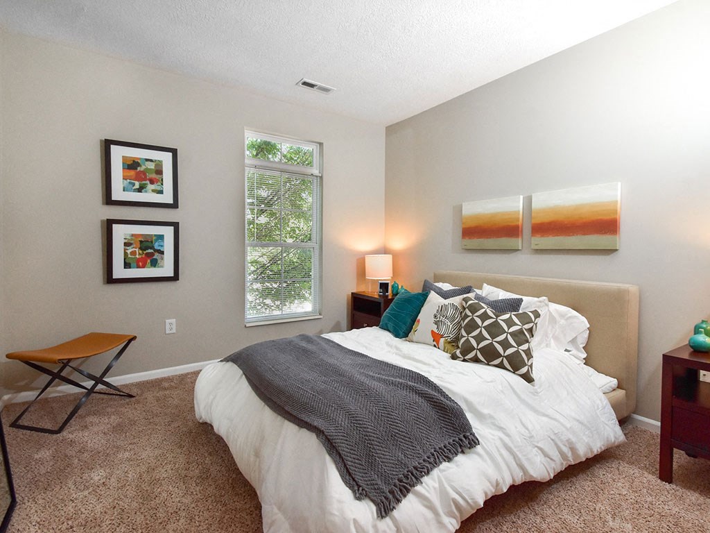 Gorgeous Bedroom at Central Park Apartments in Worthington, Columbus, OH