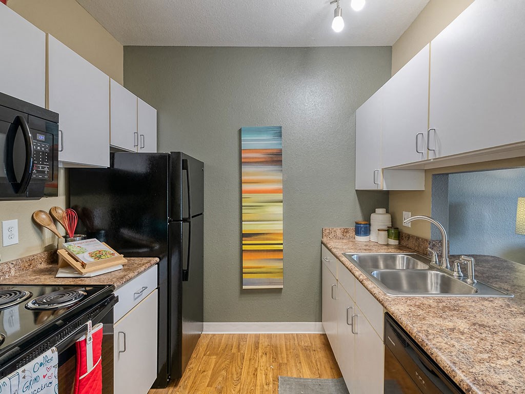 Gourmet kitchen at Waterchase Apartments, Michigan, 49519