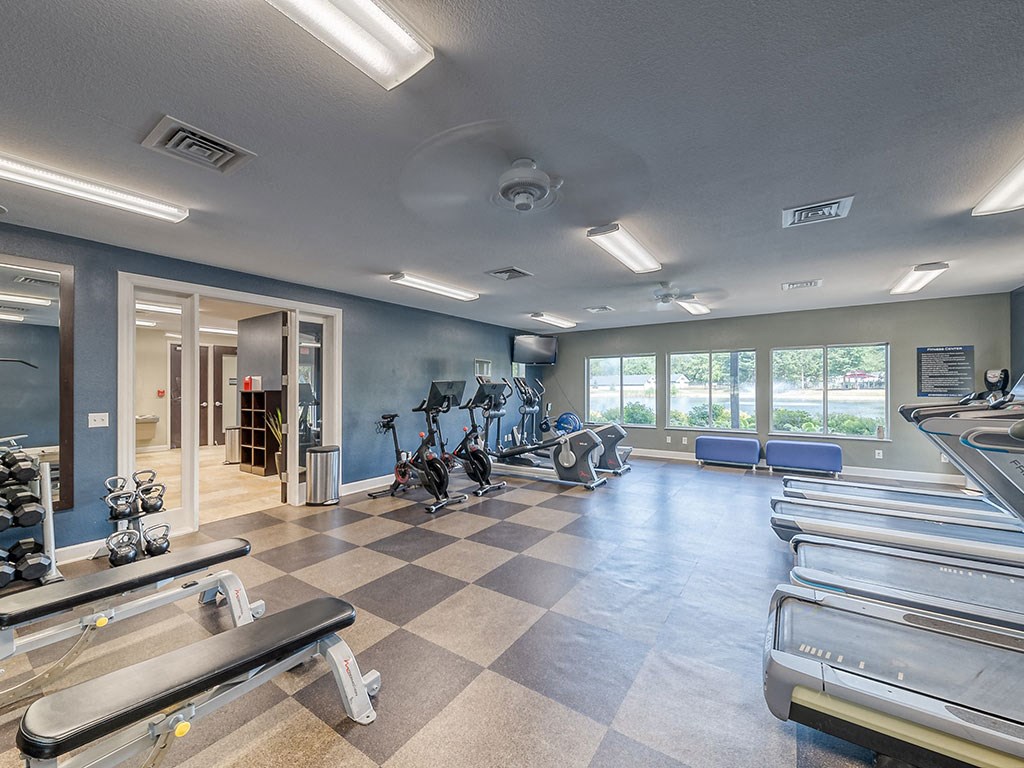 24-Hour Multi-Level Cardio And Weightlifting Center at Waterchase Apartments, Wyoming, 49519
