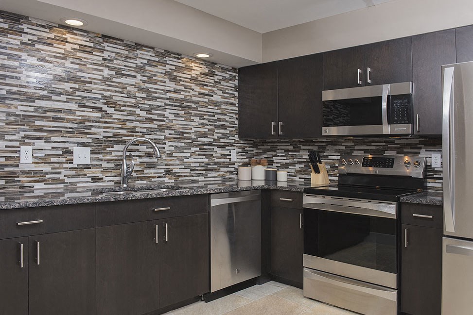 Stainless Steel Appliances at The Pointe at St. Joseph Apartments, South Bend, IN