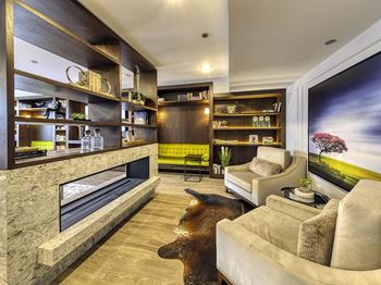 Clubroom at Noca Blu, Chicago