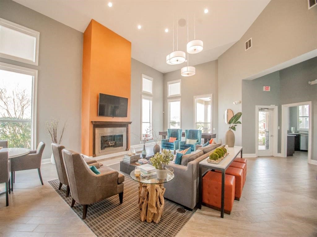 Resident Clubhouse with Fireplace and High Ceilings at Waterford Place Apartments in Memphis TN