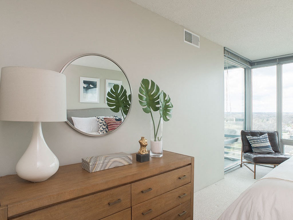 Home Decor at Optima Old Orchard Woods, Skokie, Illinois