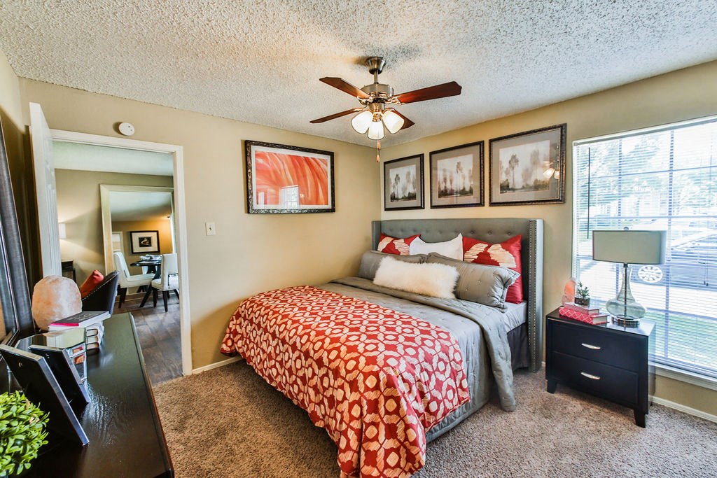 apartment bedroom  at Oaks at Greenview, Houston, 77015