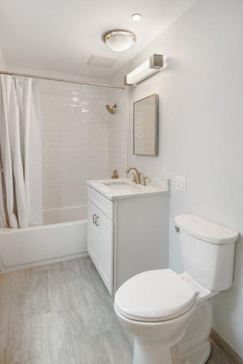 Bathroom - Photo Gallery 4