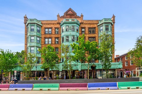 the building in which the apartment is located