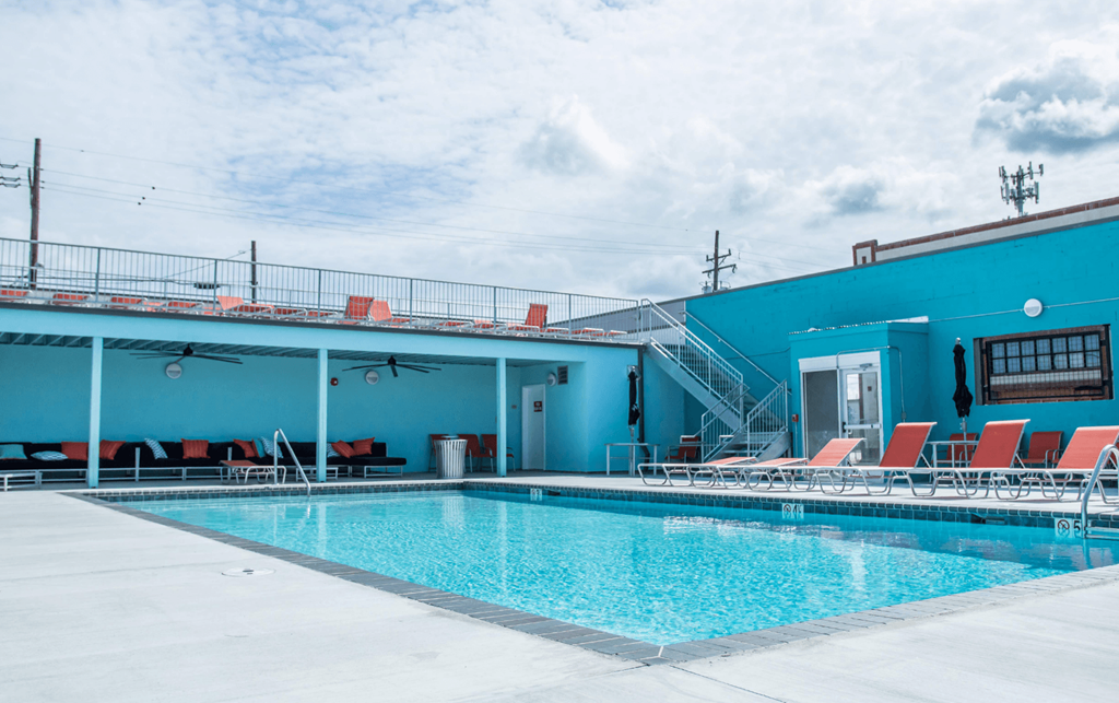 the pool at the motel on the falls