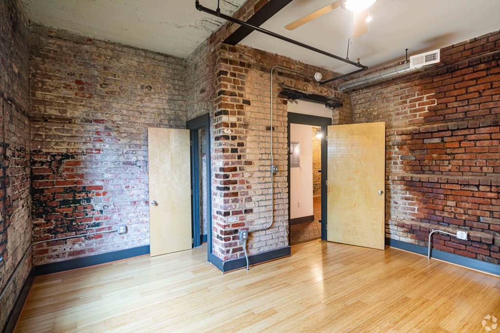 Cobblestone Commons Bedroom