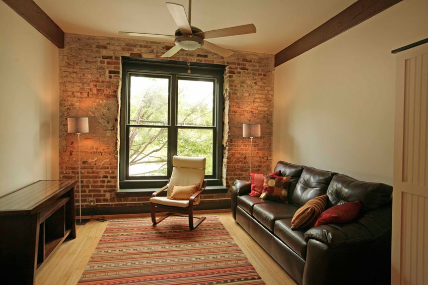 Cobblestone Commons Living Room