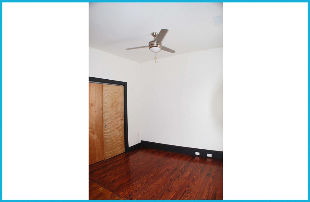 The Jewell Building Bedroom