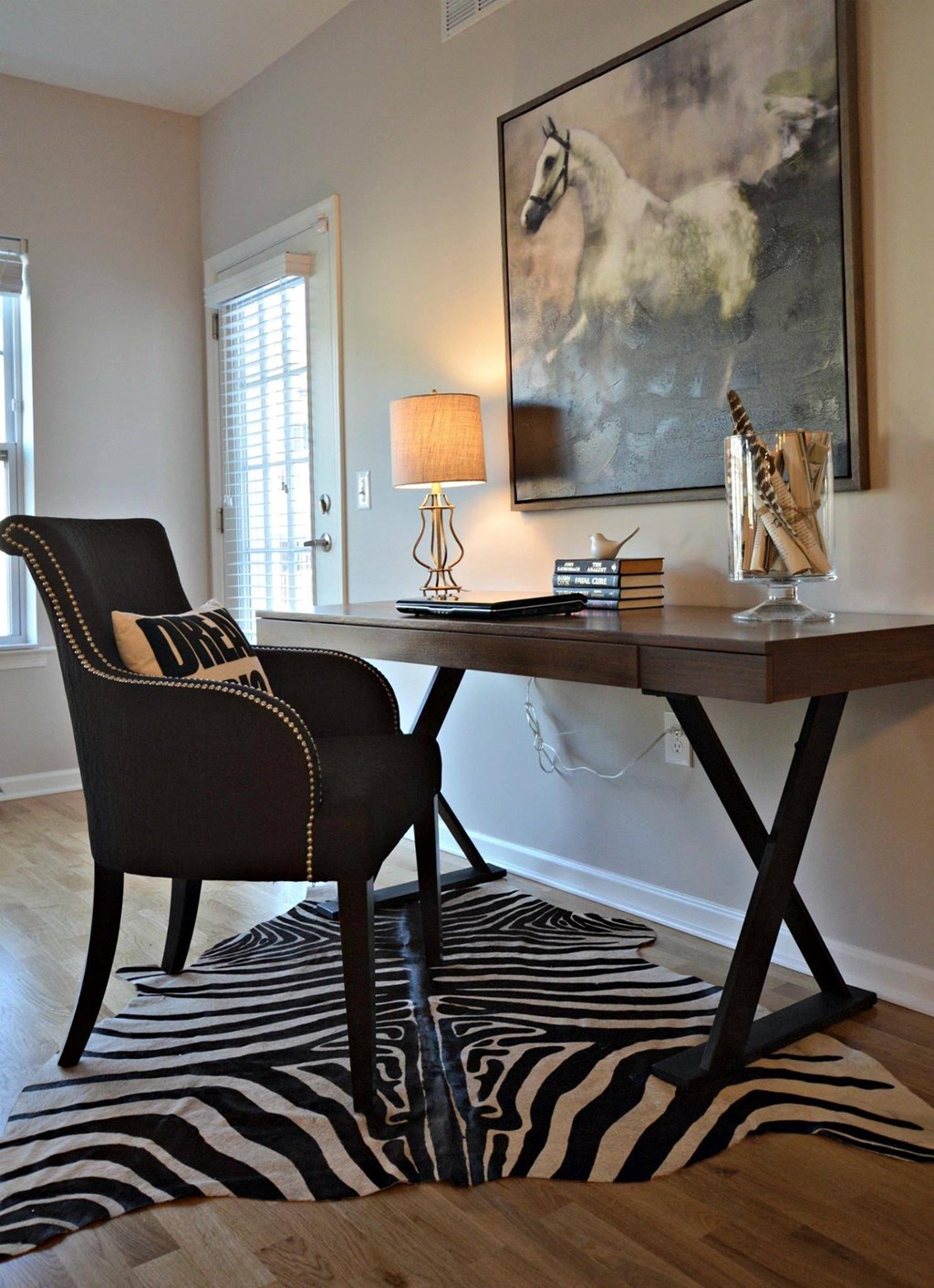 desk area and seating at Hillside Club Apartments, New Jersey