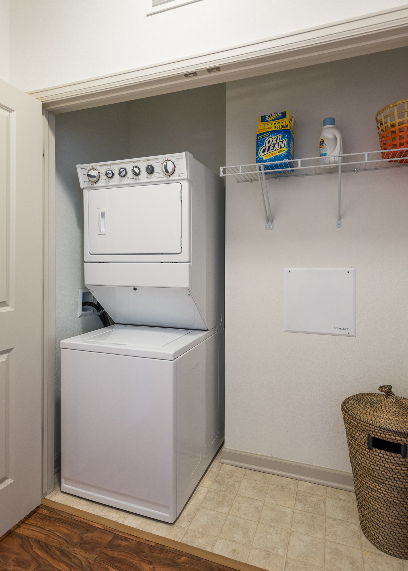 Laundry Room at Arterra Place Apartments in Aurora, CO