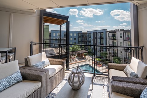 PATIO at Artisan Twickenham Square, Huntsville, AL