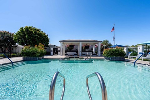 Resort style pool with covered pavilion at Vistoria On Greenway Apartments, Surprise, AZ 85379