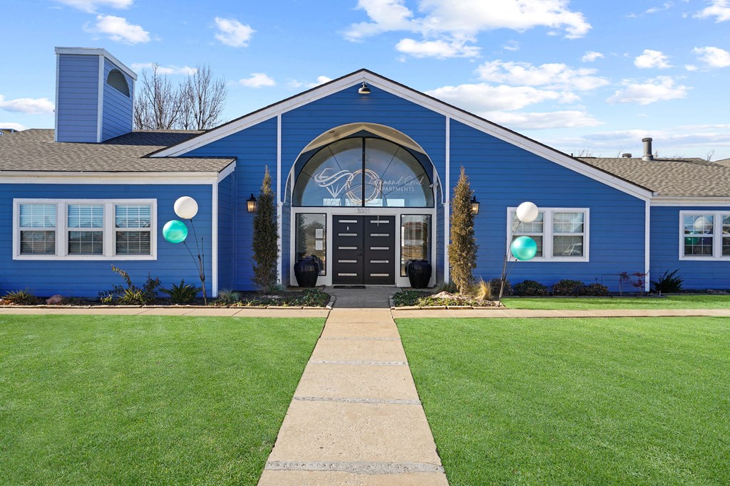 blue leasing office building