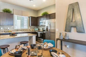 Kitchen and Eatign Area at Bella Grace - Photo Gallery 3