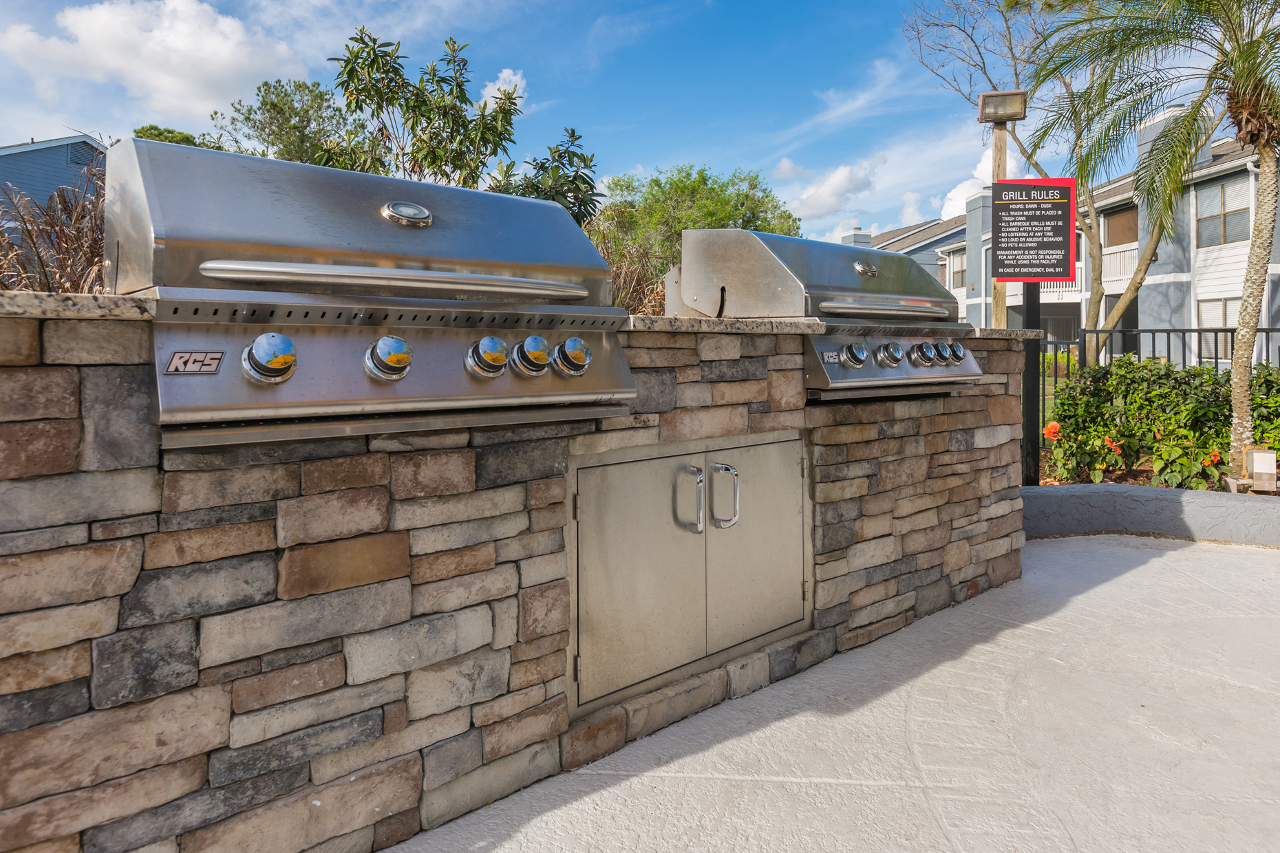 Grill at Northgreen at Carrollwood Apartments in Tampa, FL