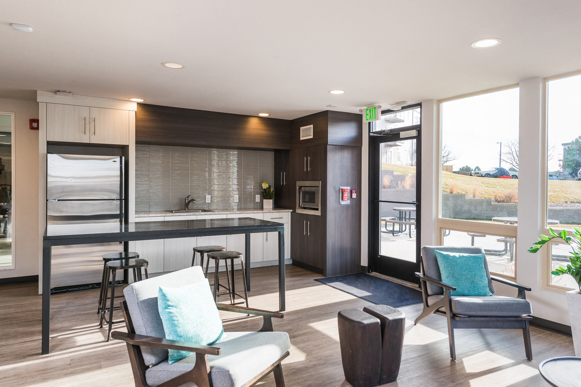 Clubhouse Kitchen at Park 88 Apartments in Thornton, CO