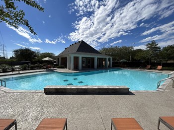 Sparkling Outdoor Pool at Highlands of Grand Pointe Apartments in Lafayette, LA - Photo Gallery 19