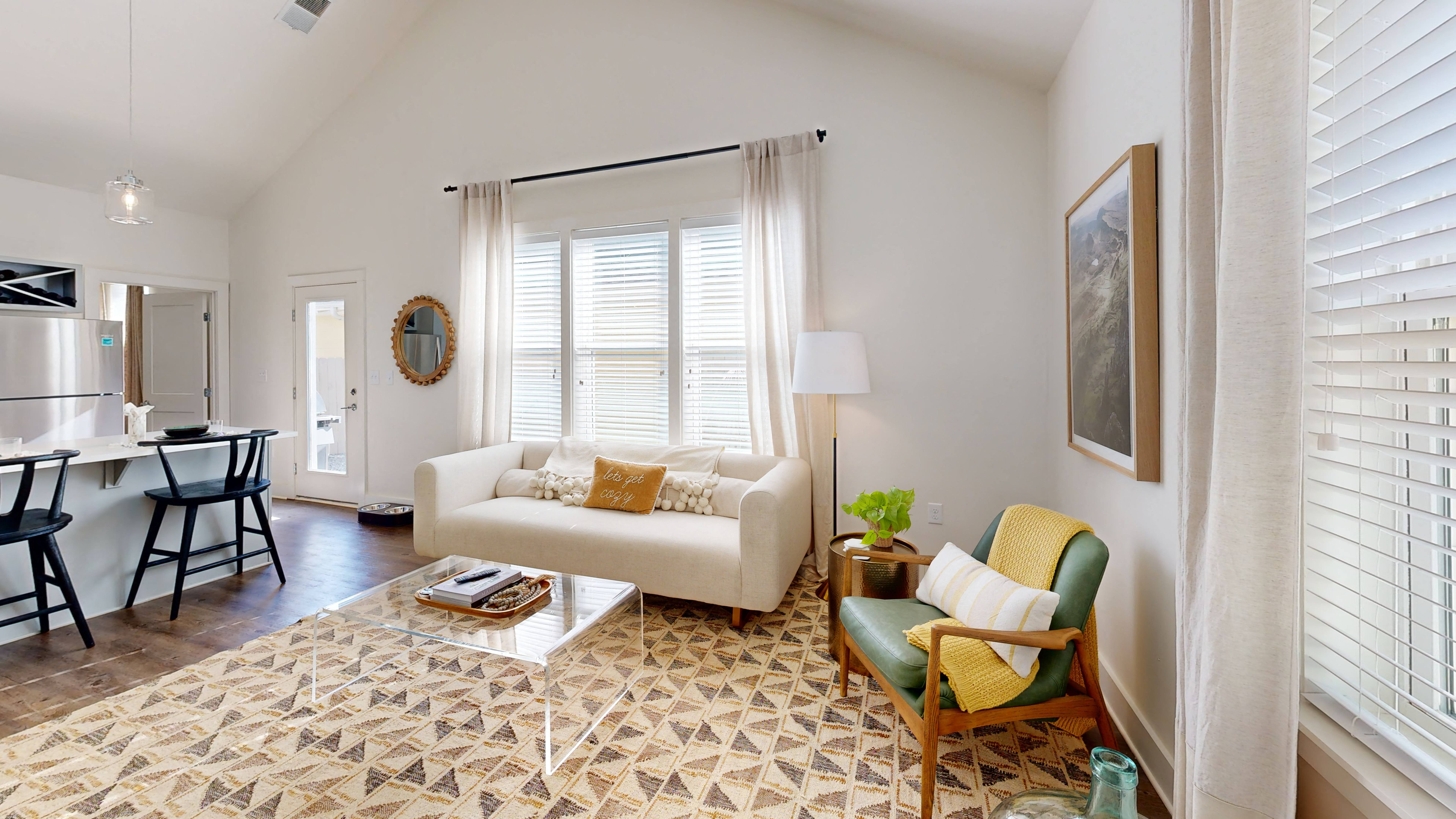 The Cottages At Old Monrovia is a similar property to Sunlake at Edgewater located in Huntsville