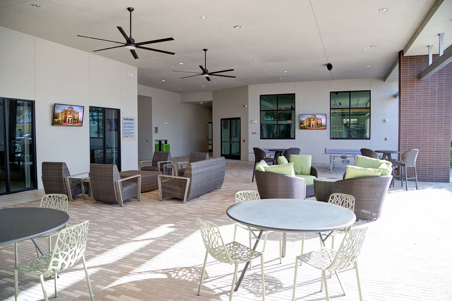 Resident Lounge at The Strand Apartments in Oviedo, FL