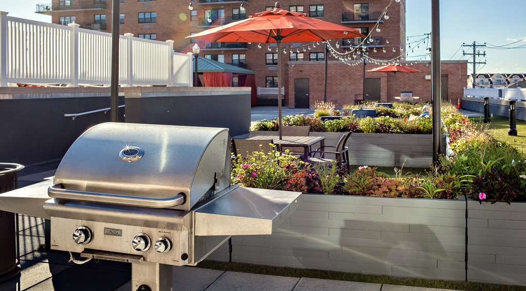 Grill Station at 10 West Apartments, Long Beach, 11561