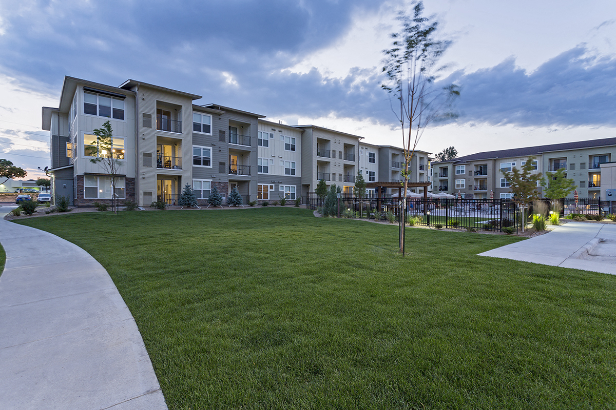 Exterior at Westlink at Oak Station Apartments in Lakewood, CO