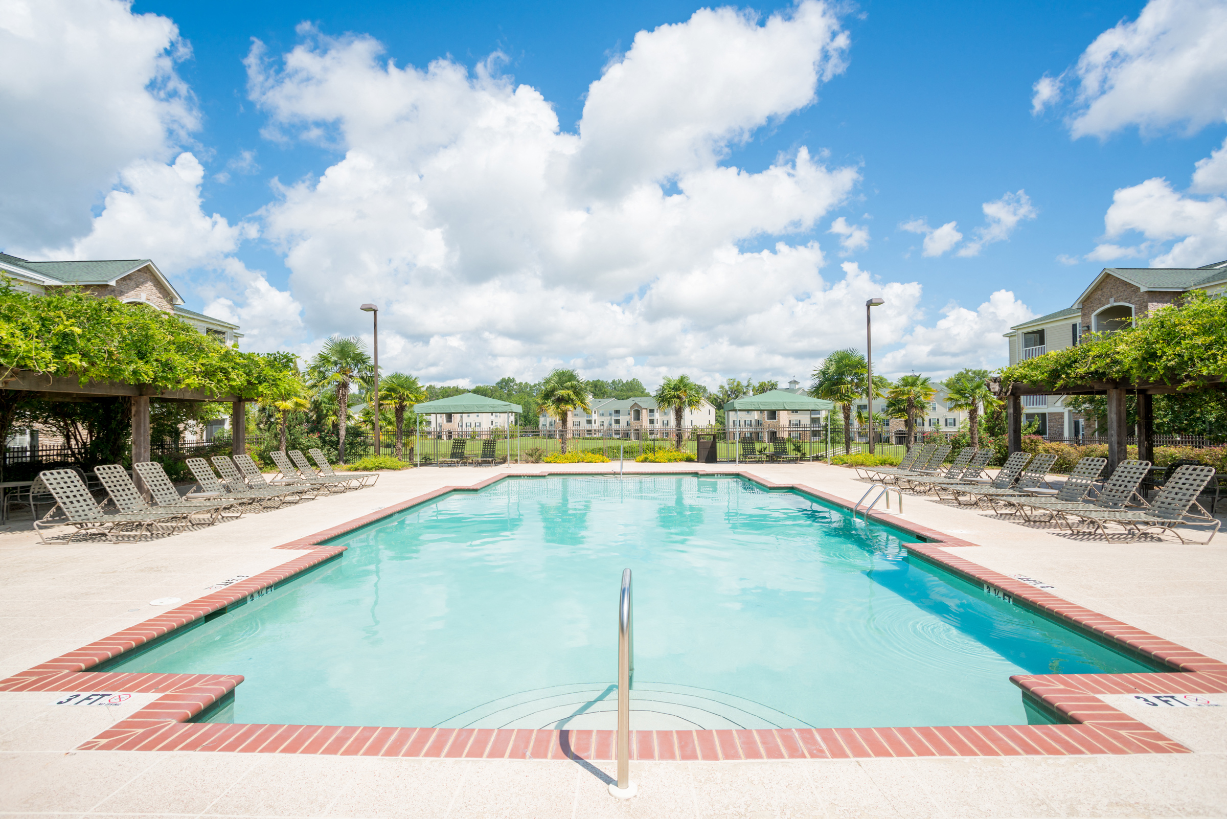 Swimming Pool at Verandas at Taylor Oaks Apartments in Montgomery, AL