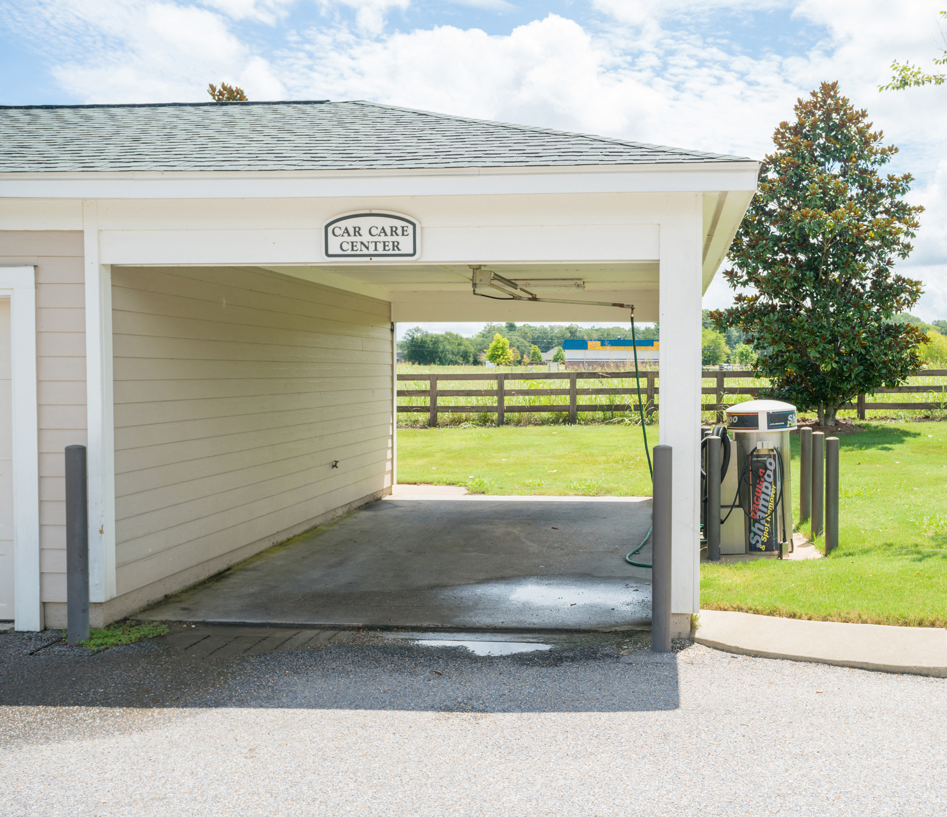 Car Care Center at Verandas at Taylor Oaks Apartments in Montgomery, AL