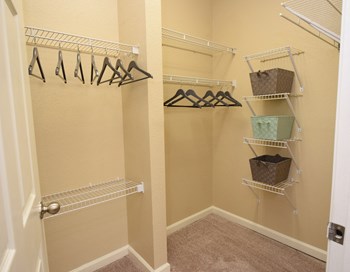 Large Closets at Highlands of Grand Pointe Apartments in Lafayette, LA - Photo Gallery 9