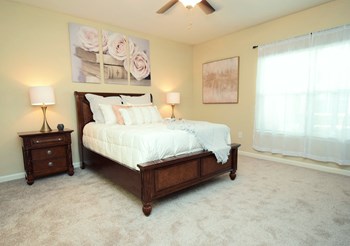 Large Bedrooms at Highlands of Grand Pointe Apartments in Lafayette, LA