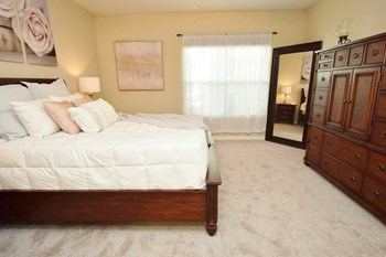 Large Bedrooms at Highlands of Grand Pointe Apartments in Lafayette, LA