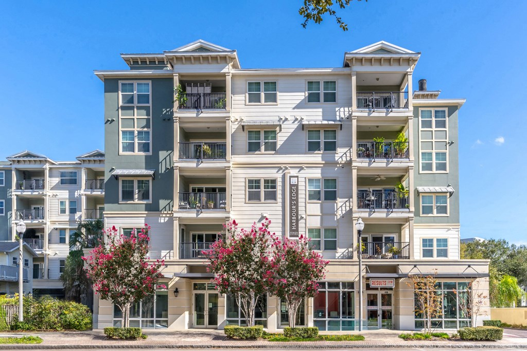 Harbours Edge Apartments, 420 4th Street South, St. Petersburg, FL