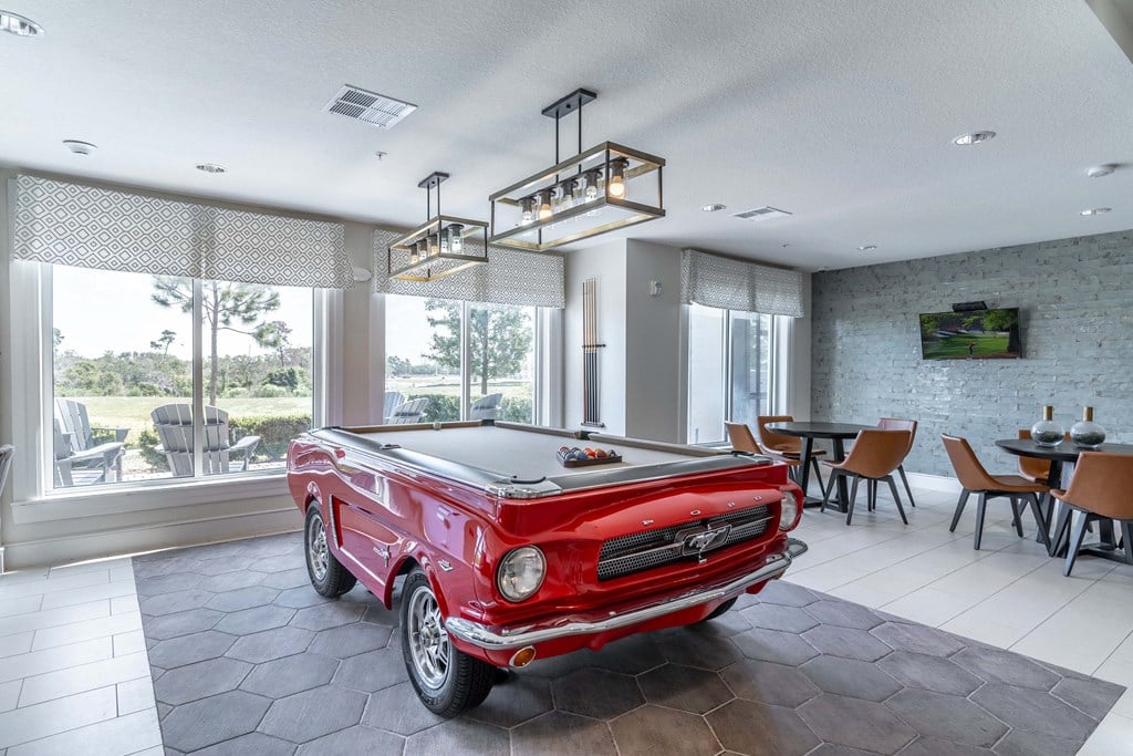 additional photo for property listing at escape