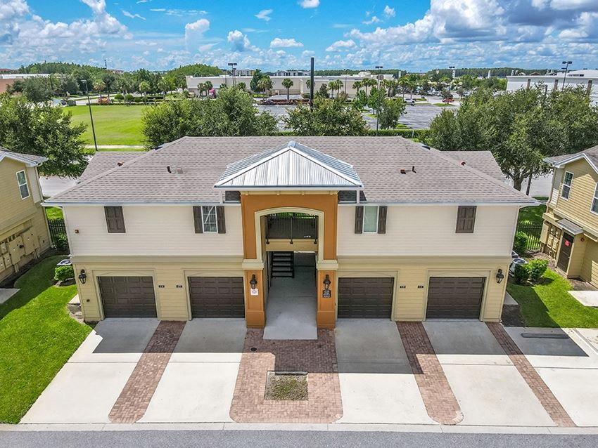 Osceola Bend Apartment Homes, 3201 Espinosa Drive, Kissimmee, FL RentCafe