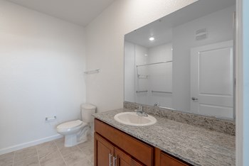 One Bedroom One Bath - Bathroom - Photo Gallery 42