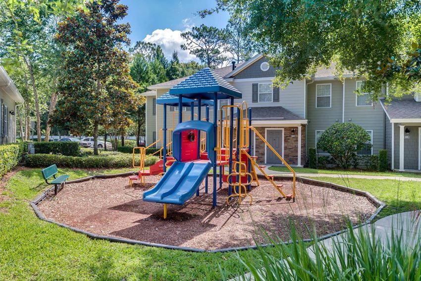 Spring Lake Cove Apartments, 1508 Spring Lake Cove Lane, Fruitland Park