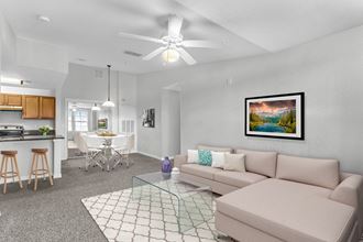 ROOMS TO GO - WATERFORD LAKES - 29 Photos & 21 Reviews - 1500 N