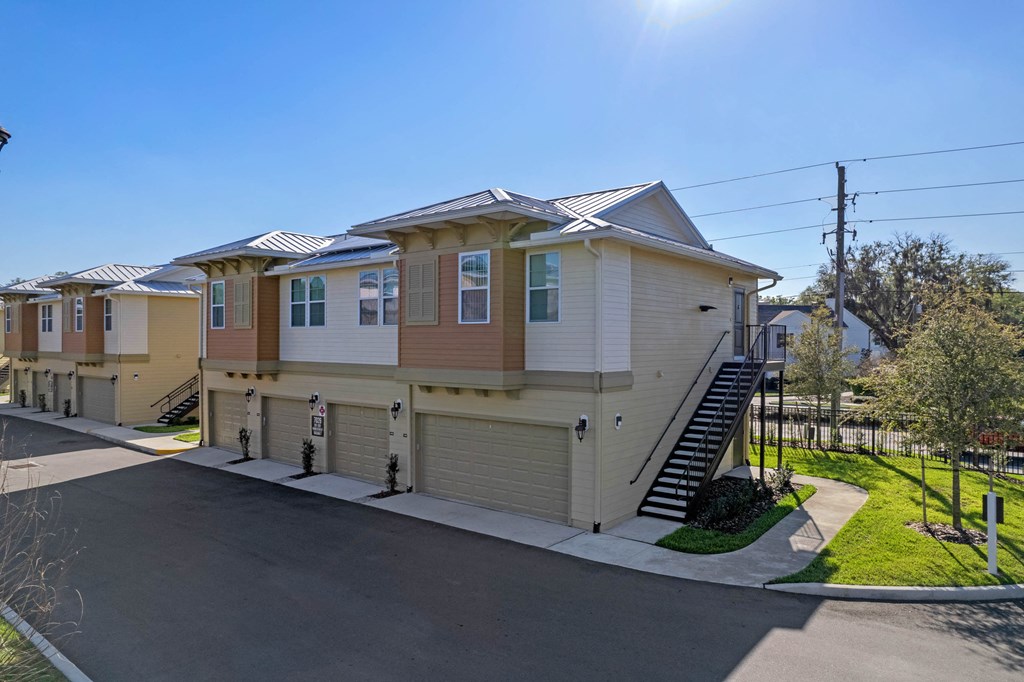 Carriage Home - Exterior