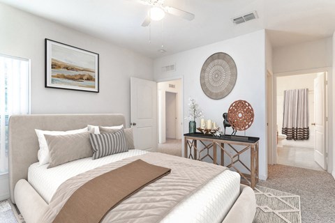 4 bedroom Unit - Bedroom