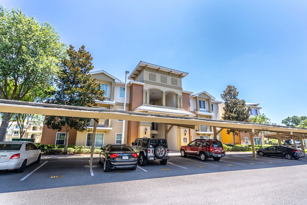 the enclave at homecoming terra vista parking lot