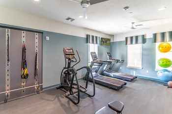 Fitness Center - Photo Gallery 16