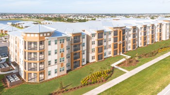 4 Story w/Elevator 4 Story w/Elevator - Photo Gallery 5