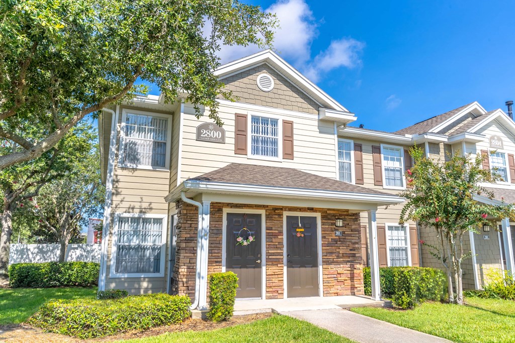 the preserve at ballantyne commons apartment exterior
