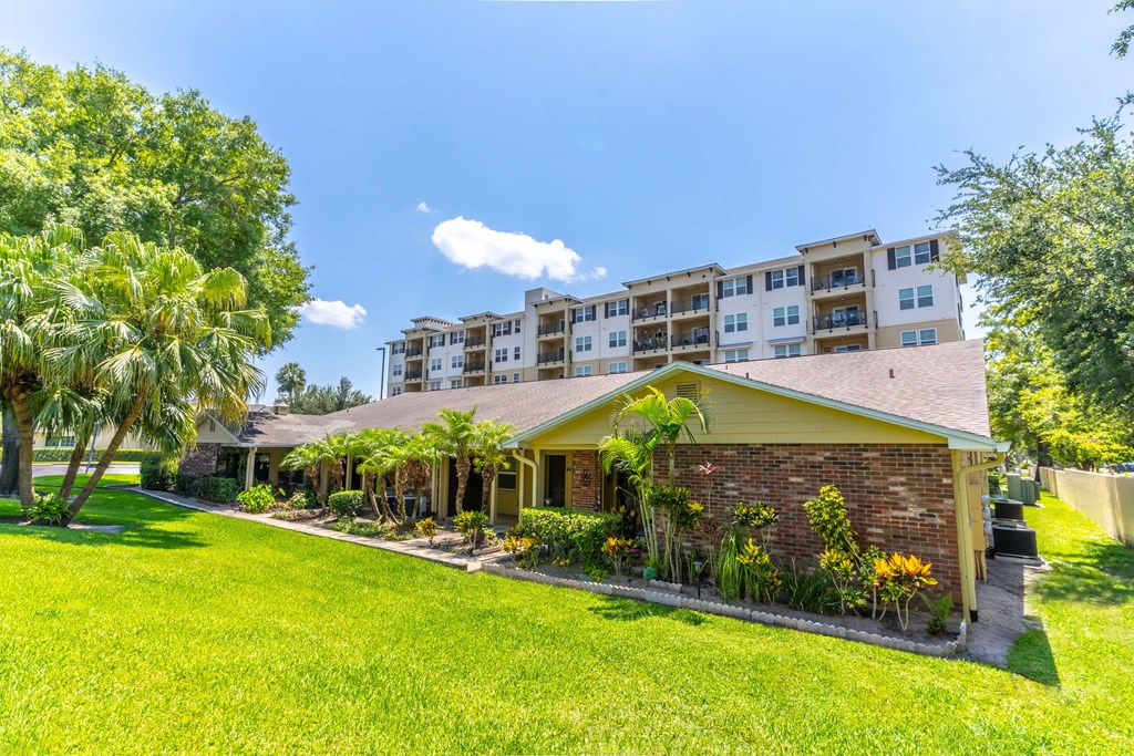 the preserve at ballantyne commons community garden
