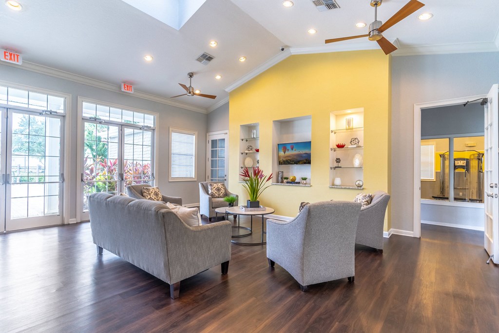 Clubhouse Entertainment Space